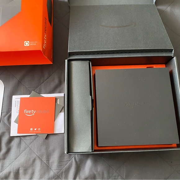 Amazon FireTV Recast 500GB Over-the-Air DVR 75 HD Hours *Alexa Compatible* - Picture 3 of 7